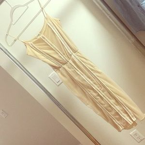 feminine Vintage dress